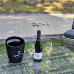 Winemaker's In - Terrace, Garden, Petanque And Free Private Parking Nyaraló *