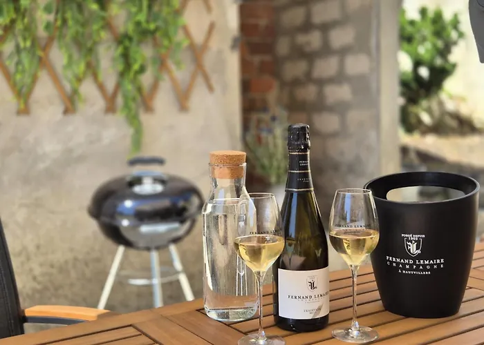 Winemaker's In - Terrace, Garden, Petanque And Free Private Parking